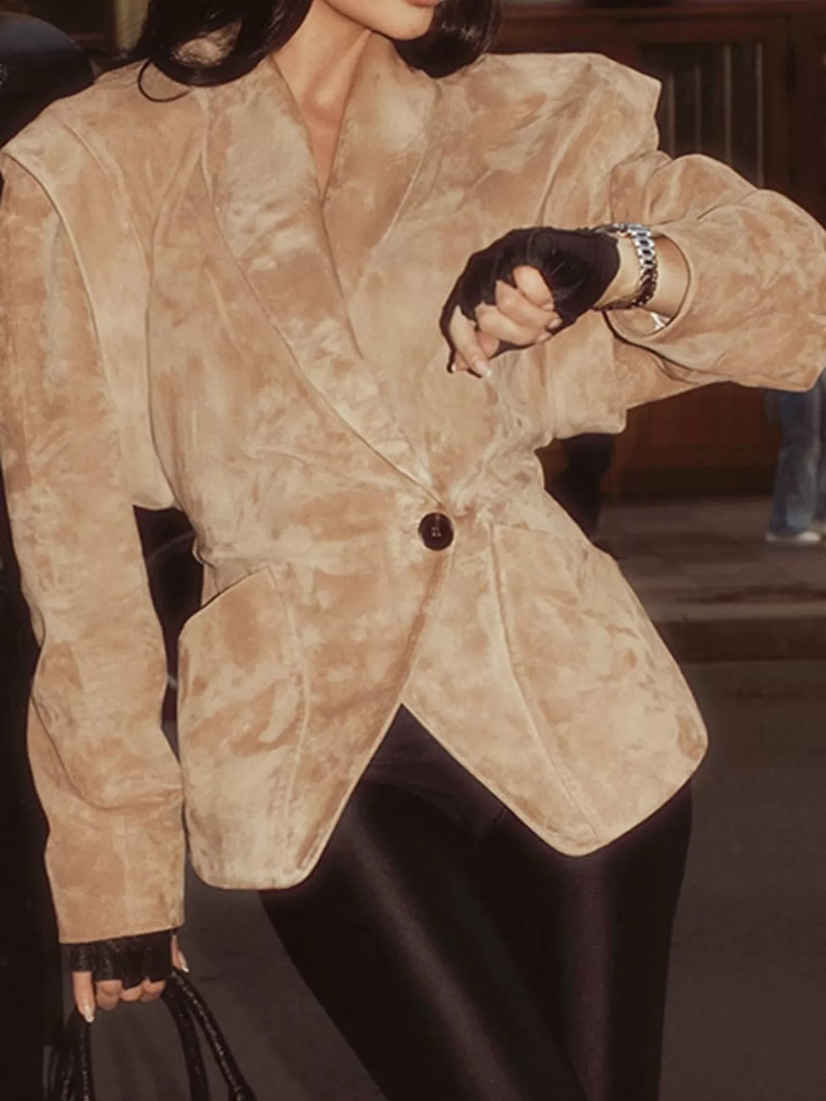 One-button long sleeve blazer, view 2