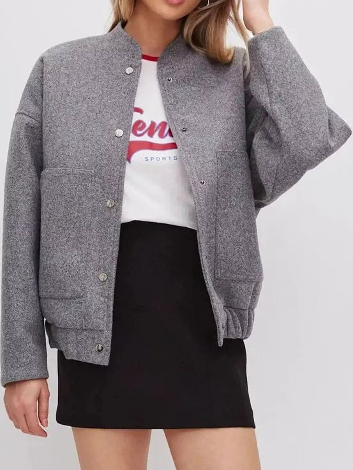 Snap-button bomber jacket
