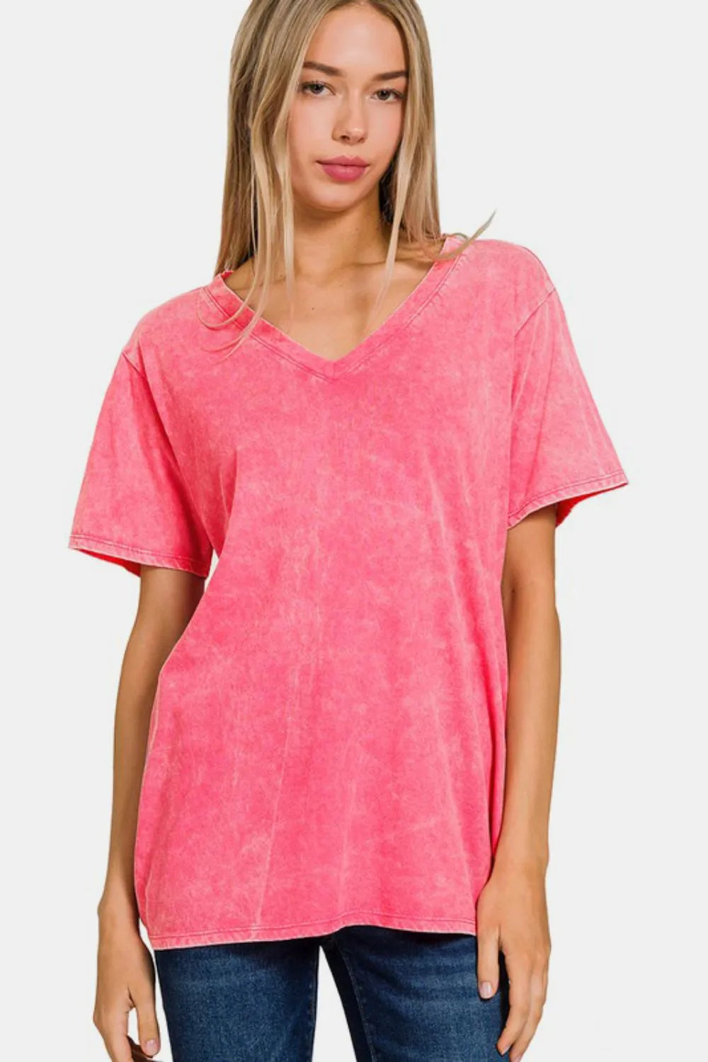 Zenana washed short sleeve V-neck T-shirt in natural fabric, featuring a relaxed fit and classic V-neck design.