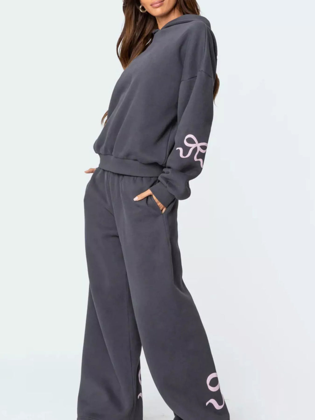 Bow and heart drop shoulder hoodie and pants set, view 10