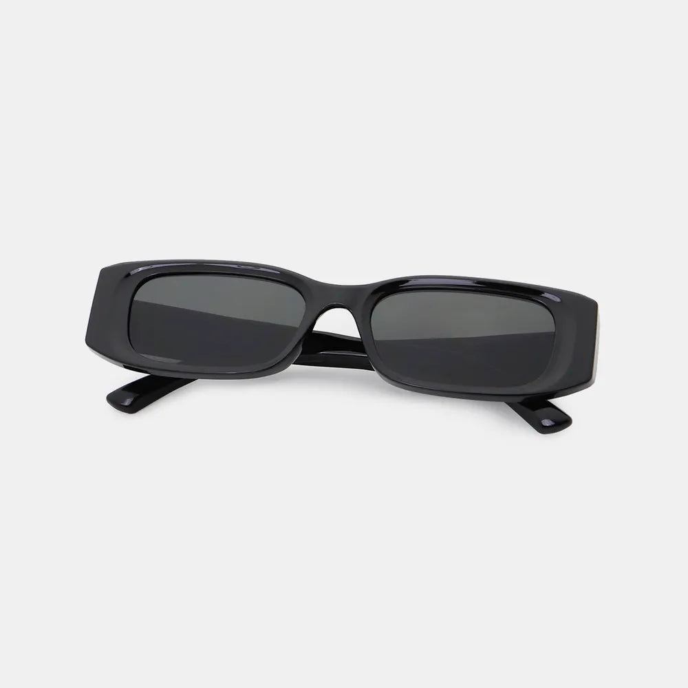Trendsi polycarbonate frame rectangle sunglasses with dark tinted lenses and sleek design, ideal for casual outdoor wear.