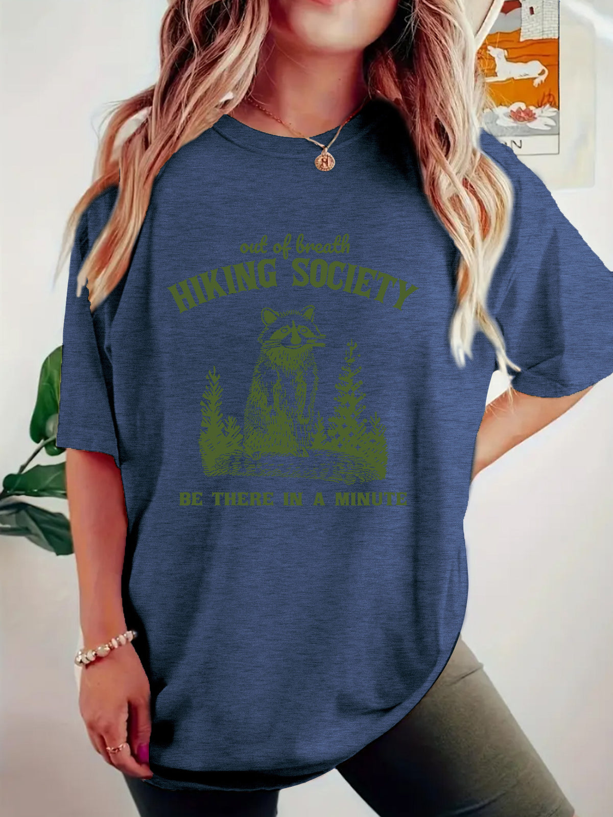 Short sleeved t-shirt printed with HIKING pattern
