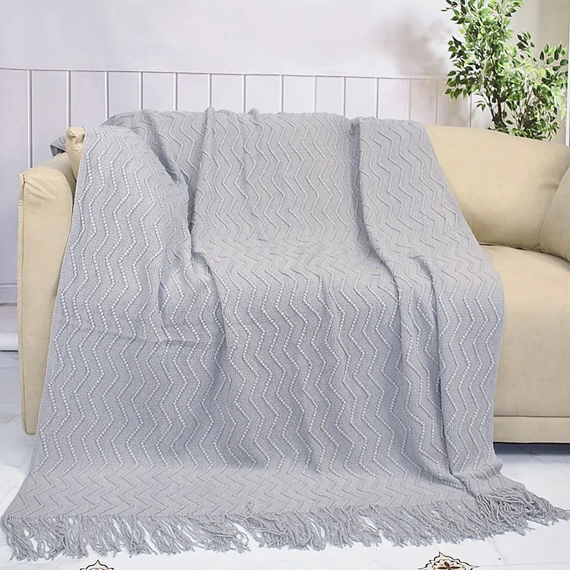 Nordic Wave-Pattern Knitted Throw Blanket