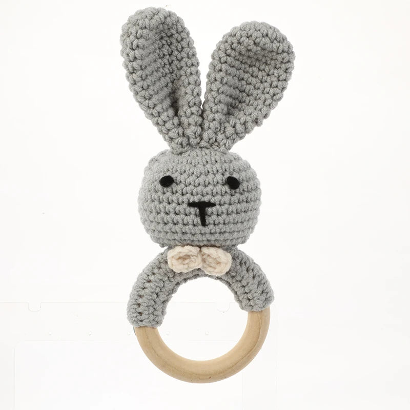Wholesale Hand Made Crochet Rattles Baby Toys Animals Shape Teething Crochet Toy for Baby