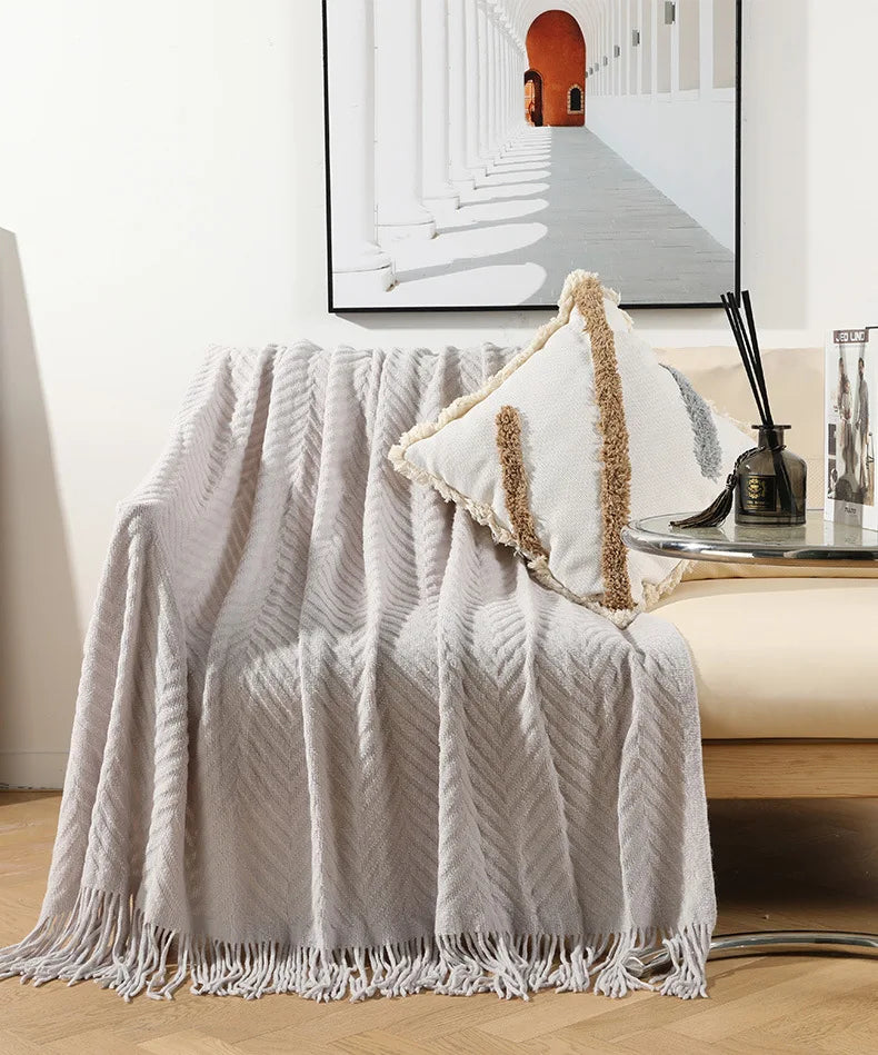 Cozy Solid-Color Knitted Throw Blanket