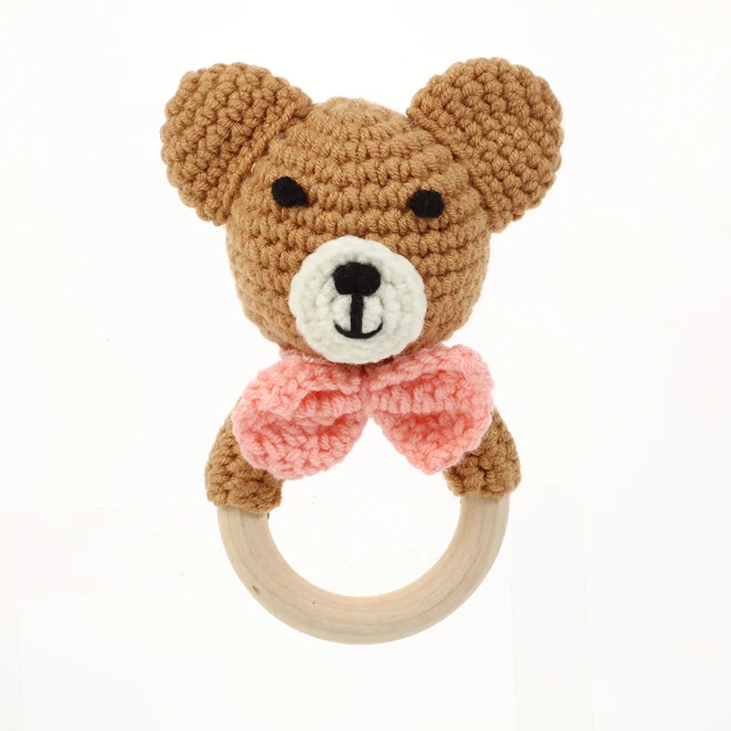 Wholesale Hand Made Crochet Rattles Baby Toys Animals Shape Teething Crochet Toy for Baby