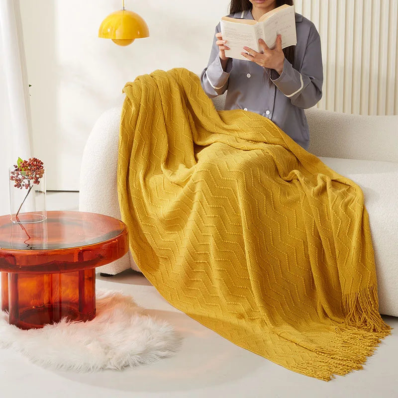 Nordic Wave-Pattern Knitted Throw Blanket