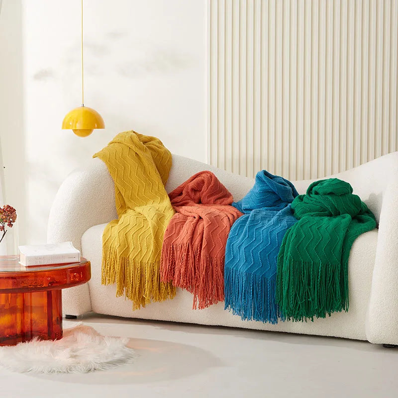 Nordic Wave-Pattern Knitted Throw Blanket