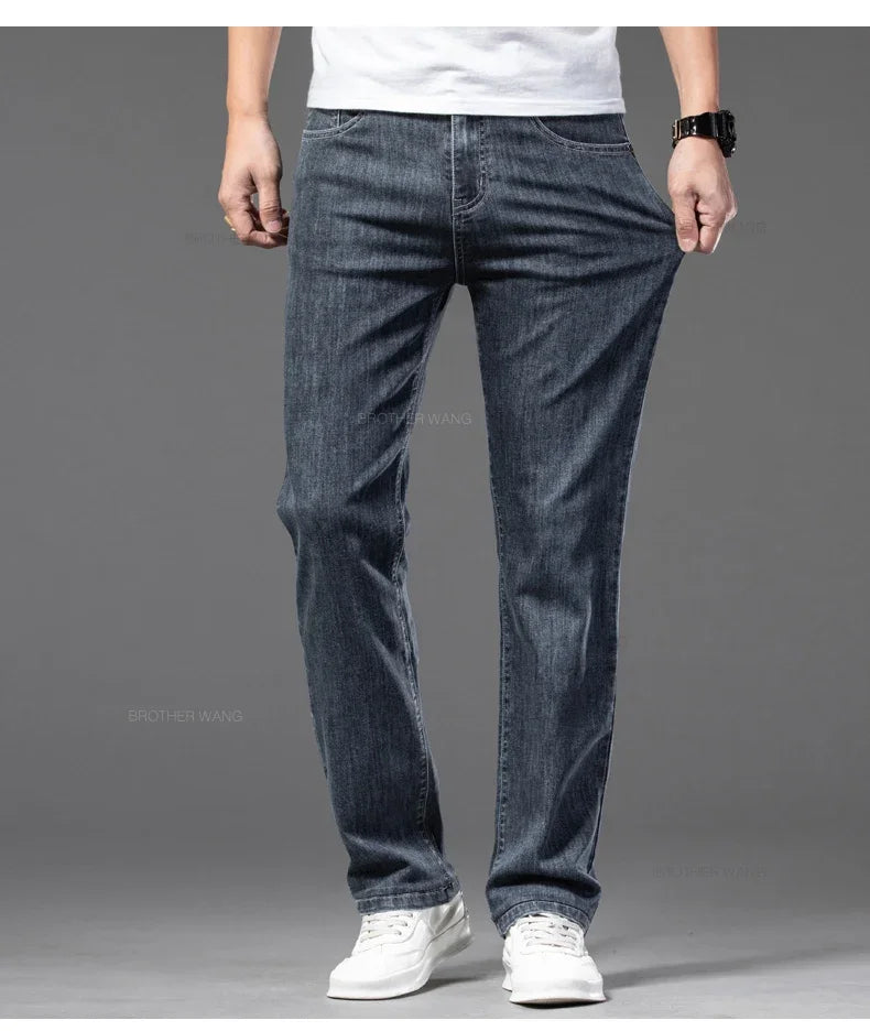 Men’s Classic Straight-Leg Jeans – Blue or Dark Gray