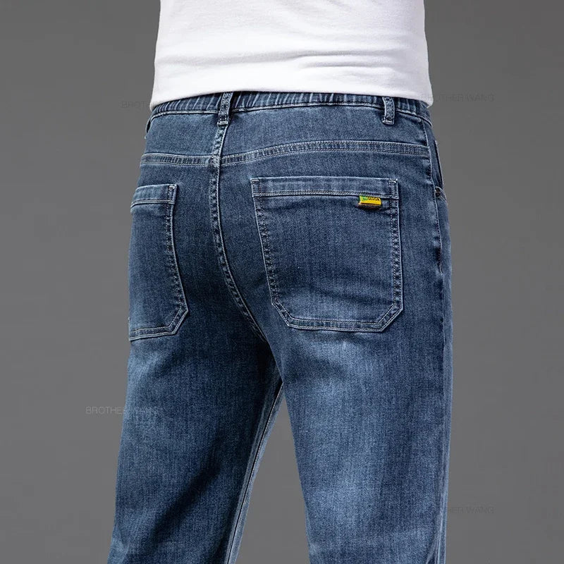 Men’s Classic Straight-Leg Jeans – Blue or Dark Gray