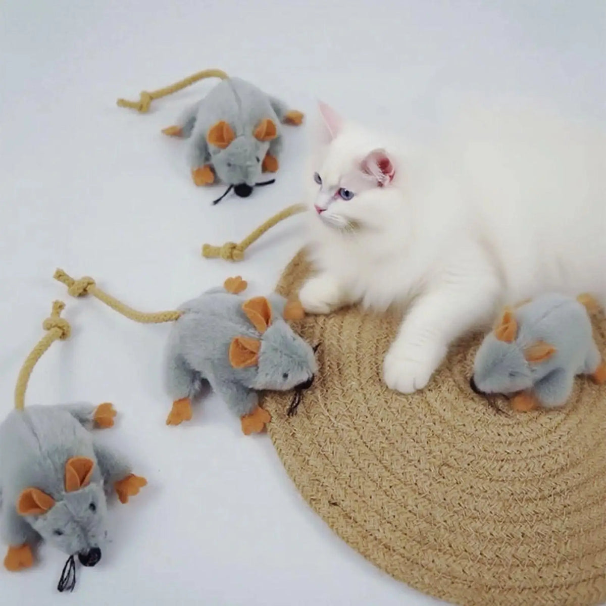 Interactive Plush Mouse Cat Toy with Sound