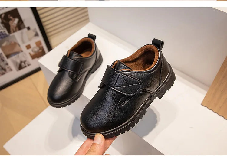 Zapatos de vestir escolares de piel negros para niño