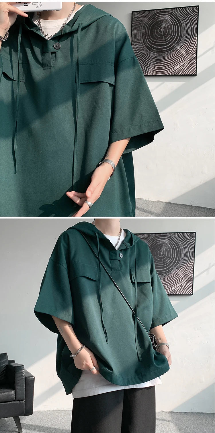 Camiseta urbana de manga corta con capucha para hombre
