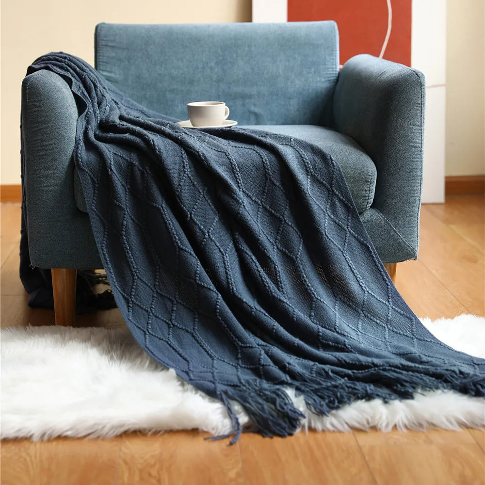 Luxury Chunky Cream Throw Blanket Soft Cozy Cable Knitted with Tassels All-Season Nordic Home Decor Blanket Gift