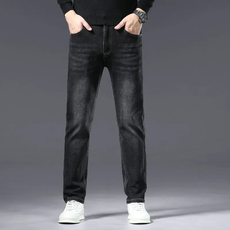 Men’s Slim Straight-Leg Denim Jeans