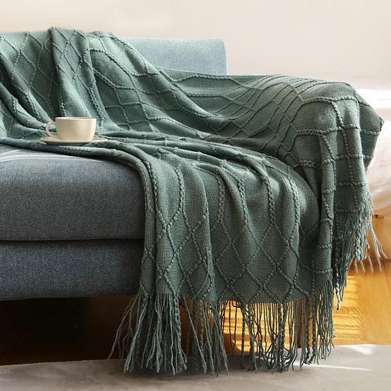 Luxury Chunky Cream Throw Blanket Soft Cozy Cable Knitted with Tassels All-Season Nordic Home Decor Blanket Gift