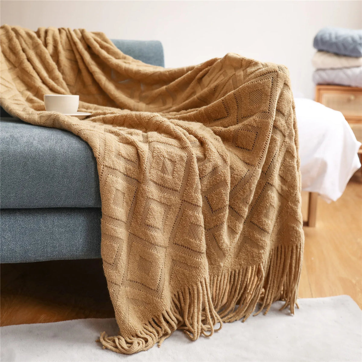 Luxury Chunky Cream Throw Blanket Soft Cozy Cable Knitted with Tassels All-Season Nordic Home Decor Blanket Gift