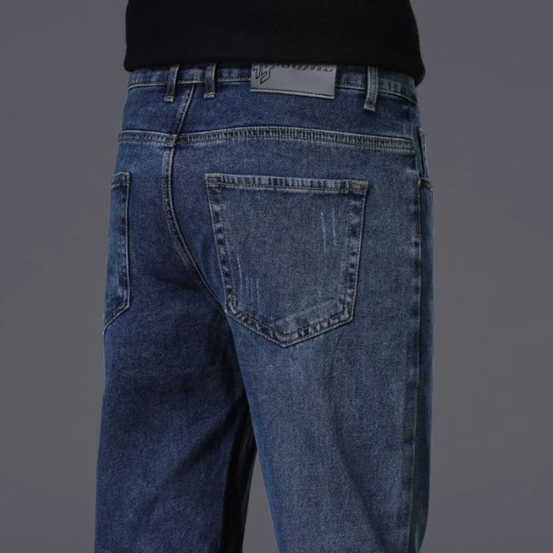 Men’s Slim Straight-Leg Denim Jeans