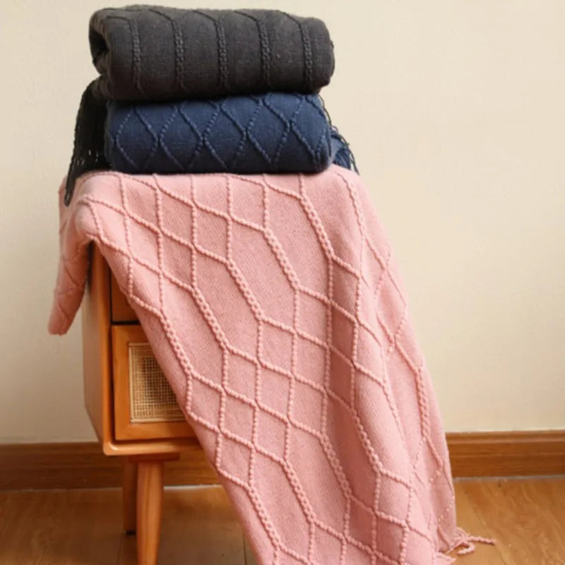 Luxury Chunky Cream Throw Blanket Soft Cozy Cable Knitted with Tassels All-Season Nordic Home Decor Blanket Gift