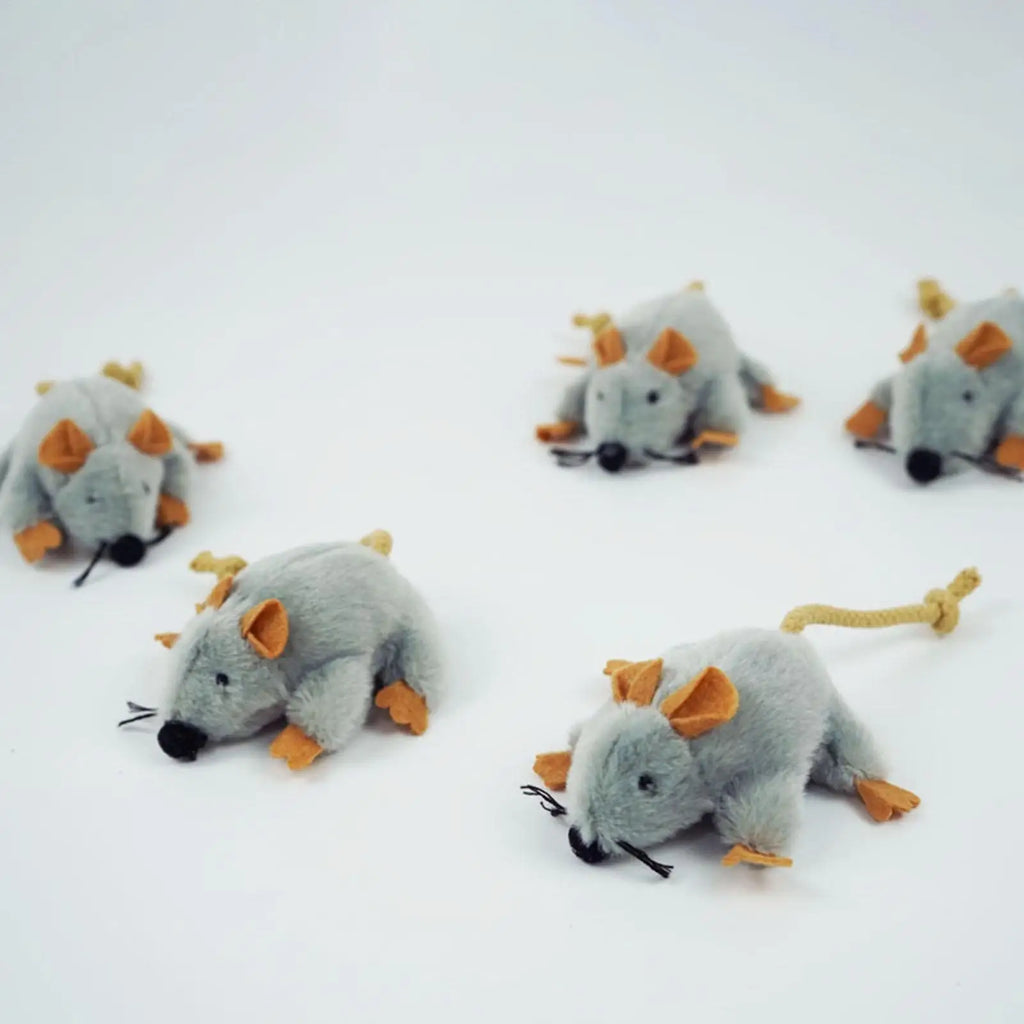 Interactive Plush Mouse Cat Toy with Sound