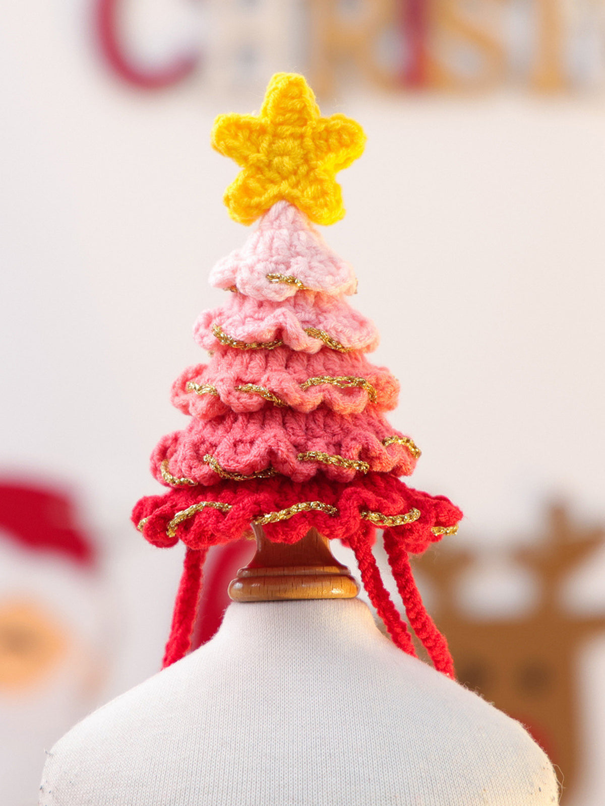 Crochet knit pet hat by Trendsi, soft and cozy pet headwear with a stylish knit pattern, designed for small dogs or cats.