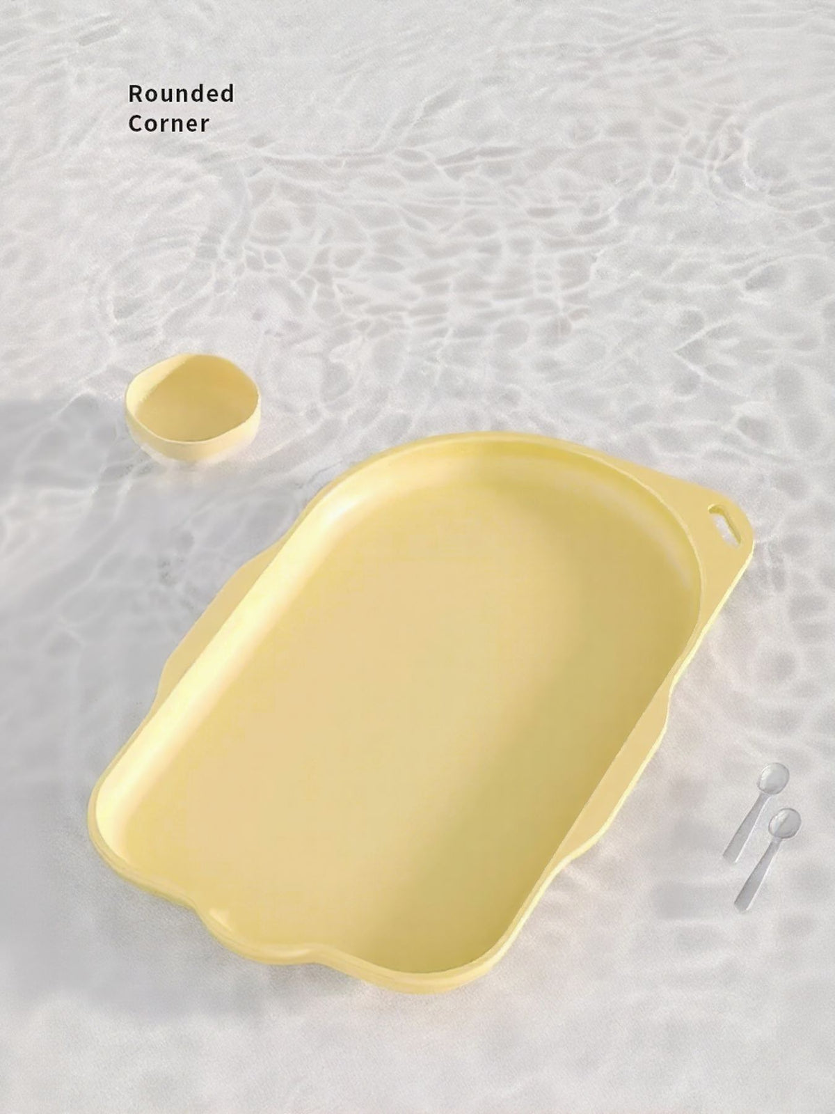 Non-slip pet bowl with tray by Trendsi, featuring a sturdy base and easy-to-clean tray for feeding cats or dogs.