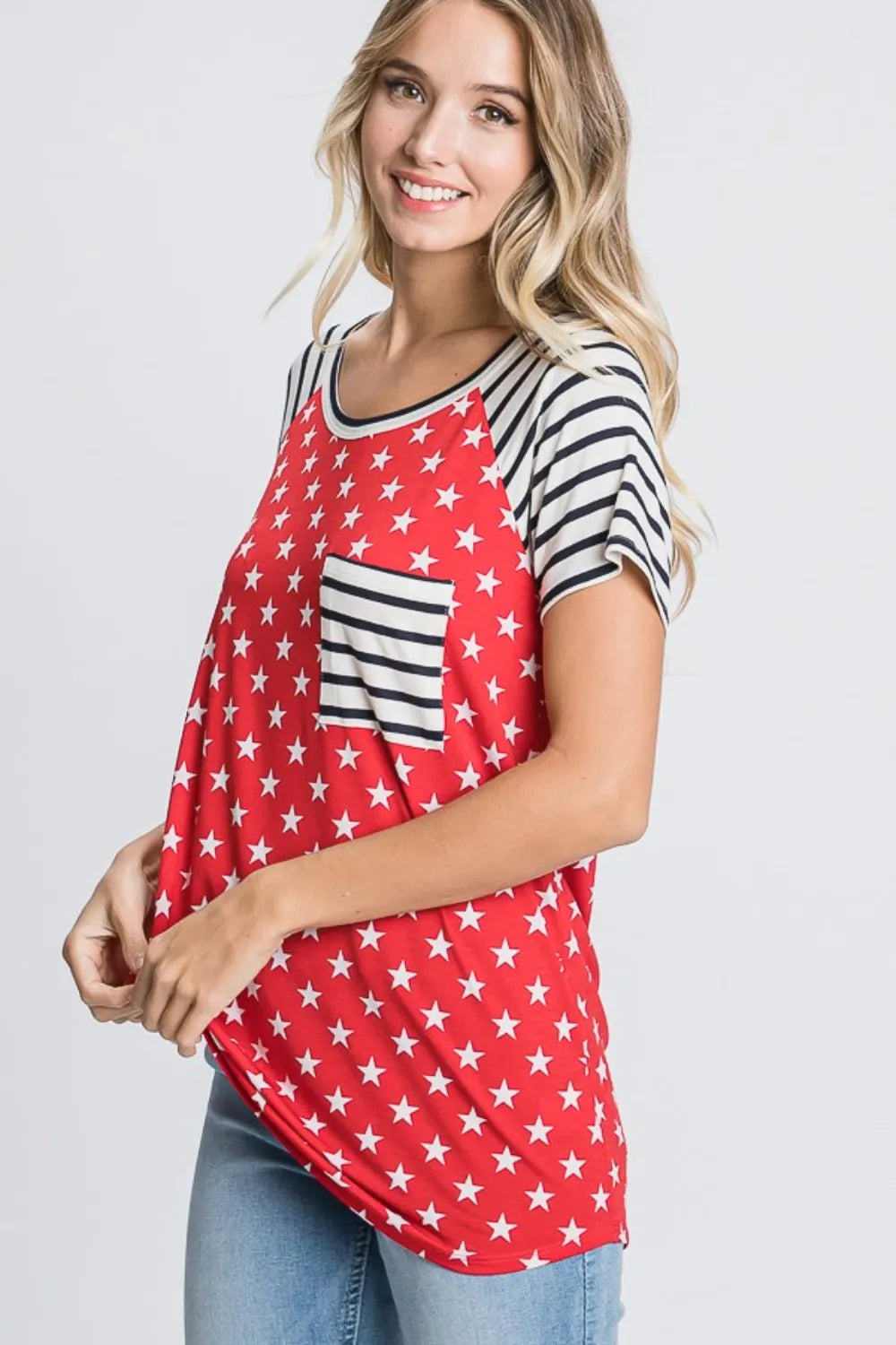 Heimish plus size short sleeve T-shirt with star and stripe round neck design, trendy casual top from Trendsi.