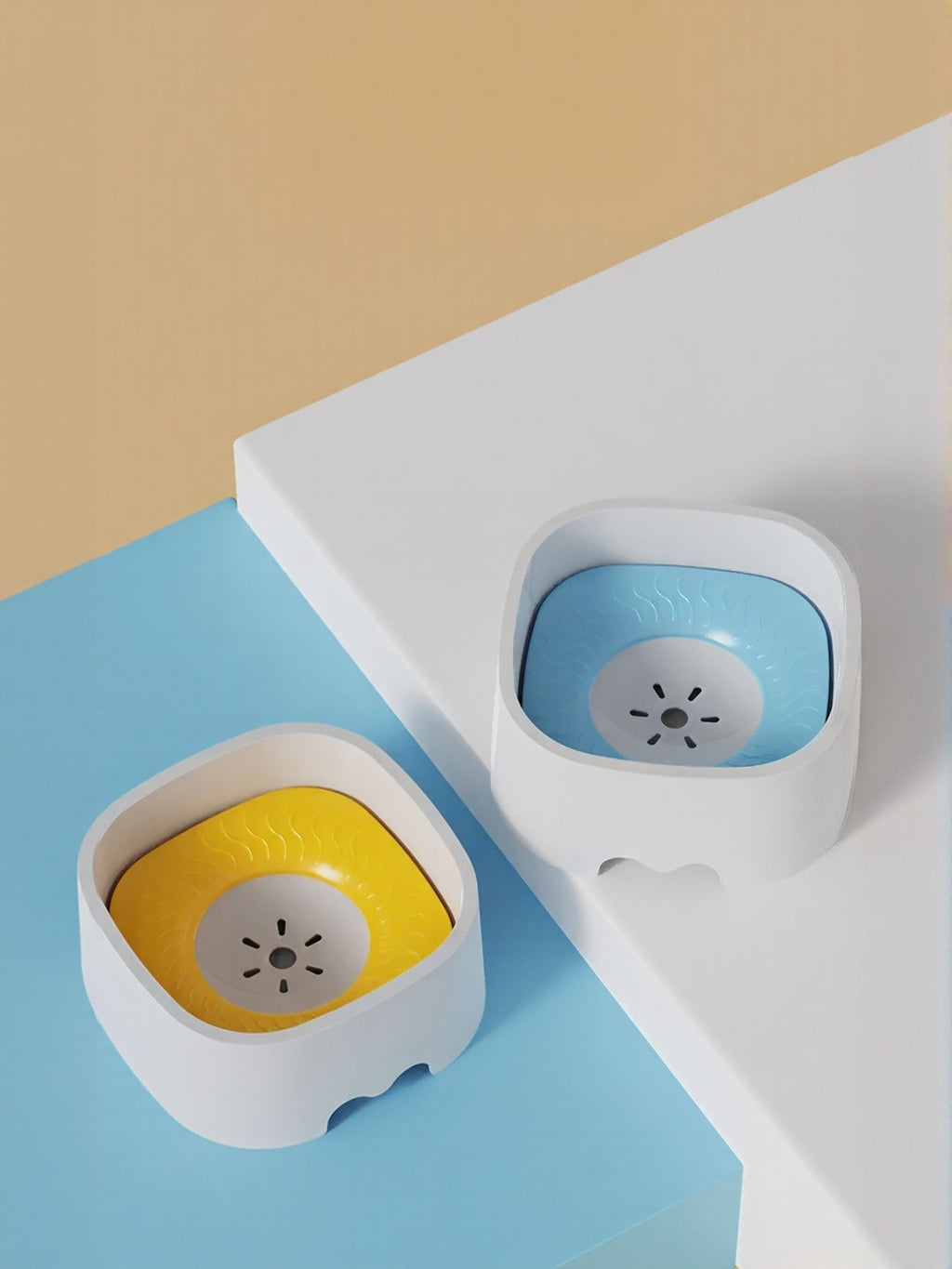 Automatic circulating filtered pet water fountain bowl by Trendsi, showing a sleek, modern pet water dispenser with flowing water.