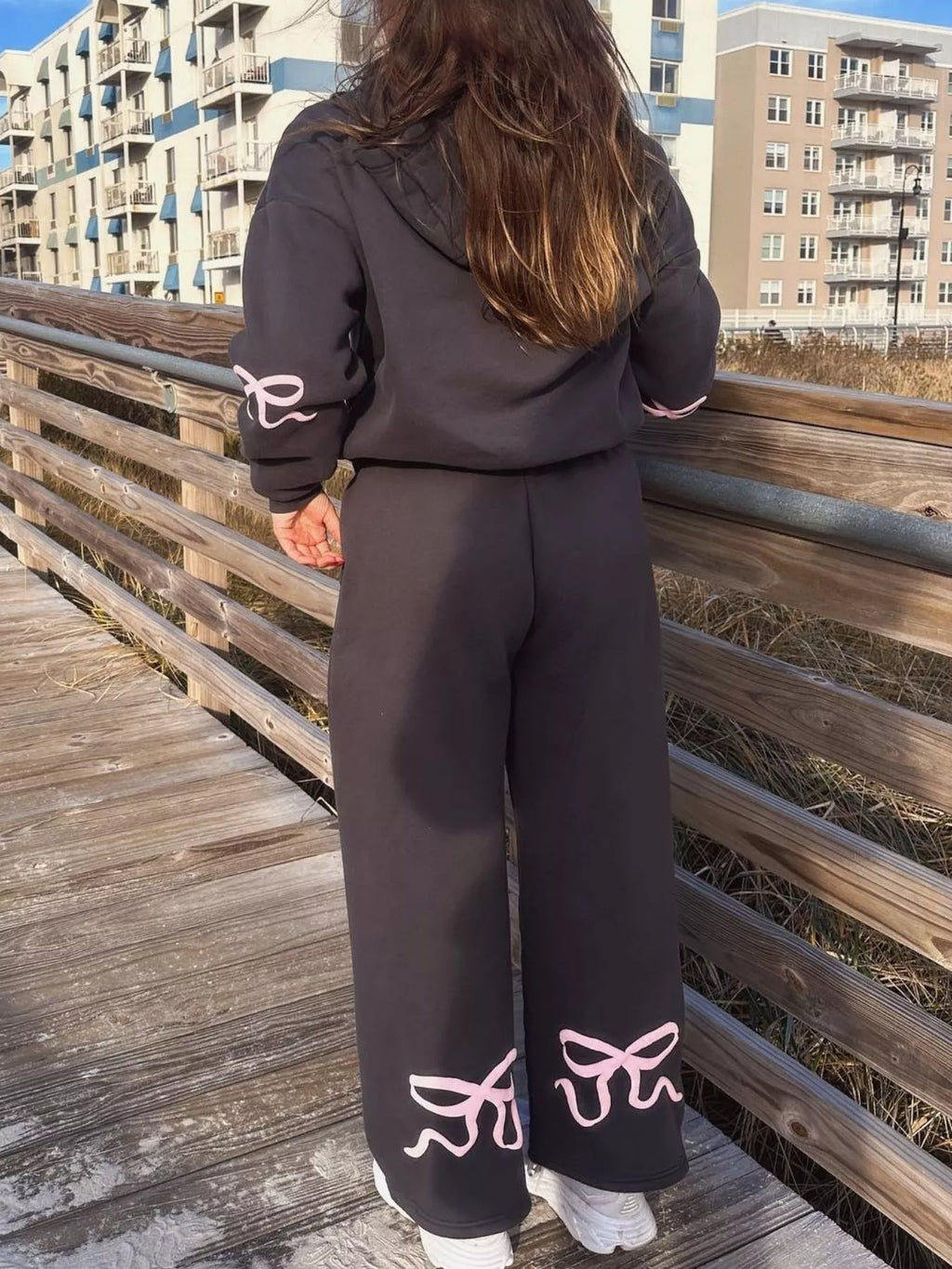 Bow and heart drop shoulder hoodie and pants set, view 13