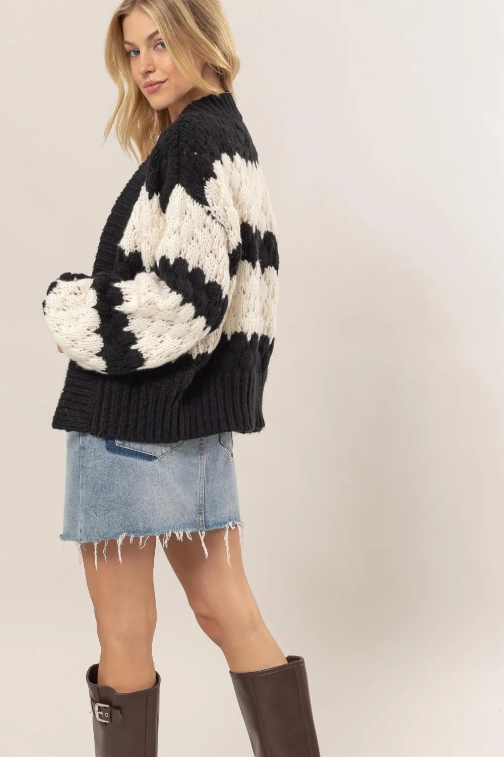 HYFVE scallop striped open front long sleeve sweater cardigan with ribbed cuffs and hem, stylish and cozy for casual wear