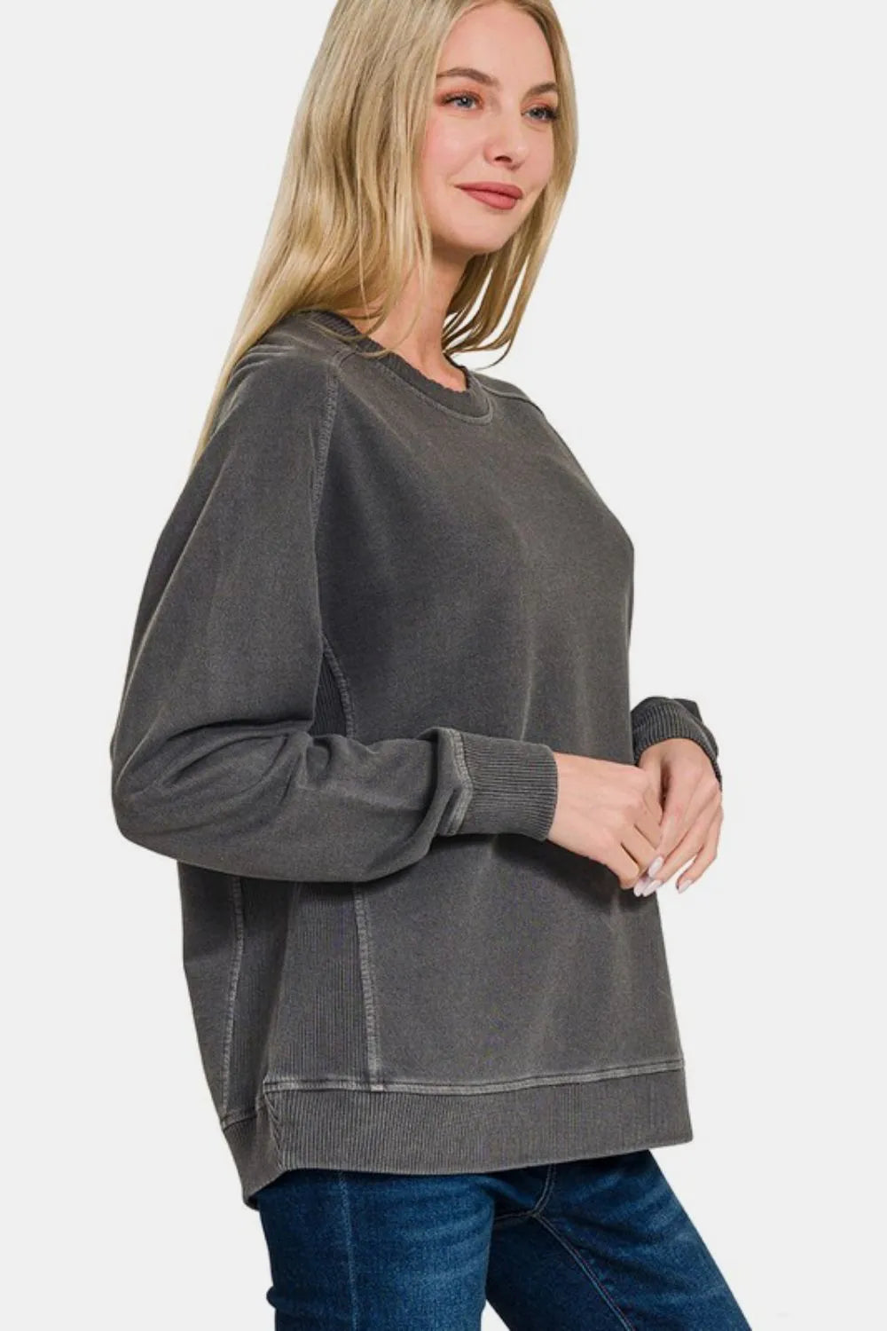 Zenana full-size pigment dyed French Terry sweatshirt with long sleeves and crew neck, soft and comfortable fabric.